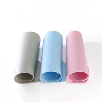 Pet Feeding Mat for Cats & Dogs – Non-Spill, Non-Slip, Waterproof Silicone Food Mat, Easy-Clean Pet Placemats