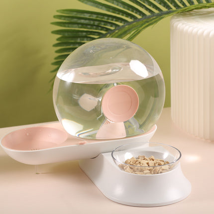 Pet Life ® 'Auto-Myst' Snail Shaped 2-in-1 Automated Gravity Pet Filtered Water Dispenser and Food Bowl