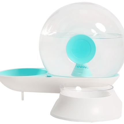 Pet Life ® 'Auto-Myst' Snail Shaped 2-in-1 Automated Gravity Pet Filtered Water Dispenser and Food Bowl