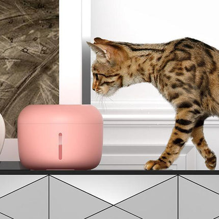 Pet Life ® 'Moda-Pure' Ultra-Quite Filtered Dog and Cat Fountain Waterer