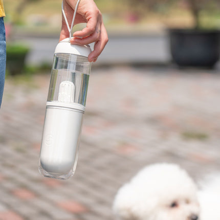 Pet Life ® 'PYURE' Handheld Travel Filtered Water Feeder